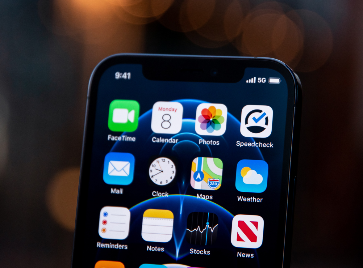 陕州苹果手机维修分享为什么 iPhone 12 在冬季会自动关机 